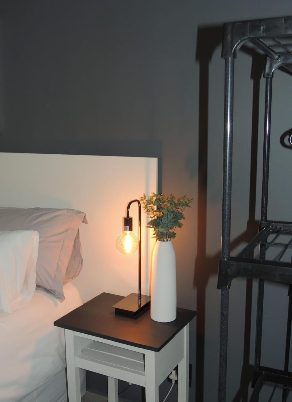 The Lantern Guesthouse Bloemfontein Exteriör bild